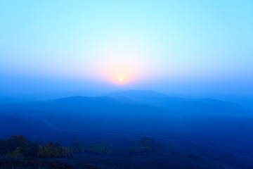 Fototapeta premium grassland in sunrise