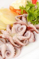 octopus with potatoes