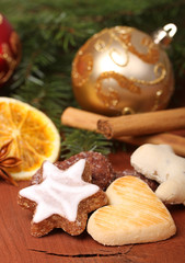 Weihnachtsplätzchen Zimtstern Mailänder Herz