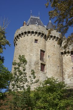 ch&acirc;teau de combourg en bretagne