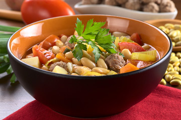 Canary bean soup with meatballs and other vegetables