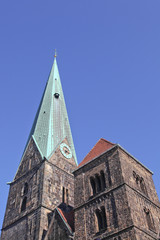 Fototapeta na wymiar Unser-Lieben-Frauen-Kirche, Bremen