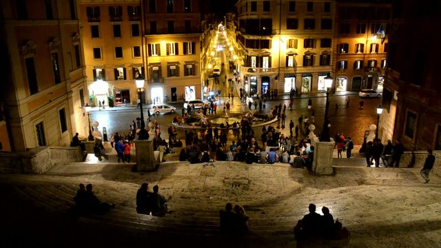 Scalinata di Piazza di Spagna e Via Condotti, Roma