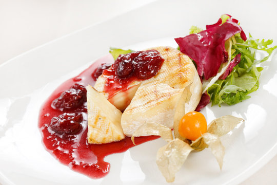 Camembert with cherry sauce