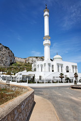 Fototapeta na wymiar Ibrahim al-Ibrahim Moschee am Europa Point, Gibraltar
