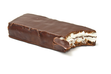 Chocolate bar with skimmings filling bit