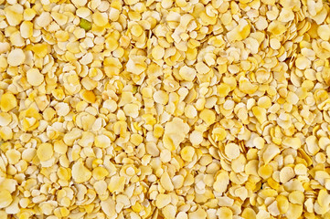 The texture of pea flakes