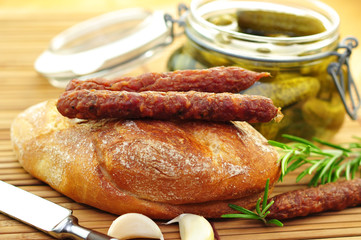 Brotzeit , Cabanossi