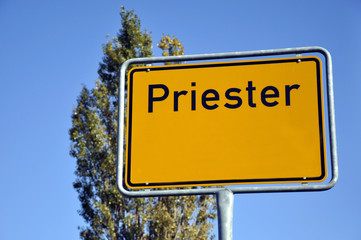 Priester