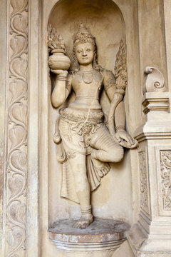 stone carving in temple of the tooth, candy, sri lanka