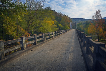 Fototapeta premium Old Bridge & Fall Foliage