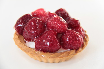 raspberry tartlet