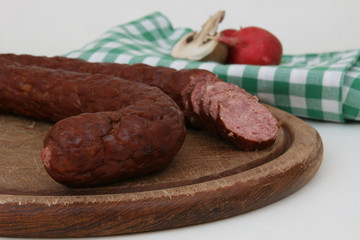Jausenwurst angeschnitten