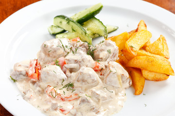 meat with potatoes