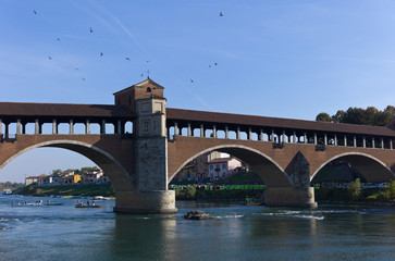 Pavia, ponte coperto