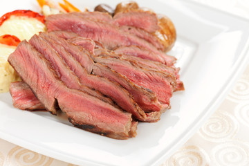 roasted beef with vegetables