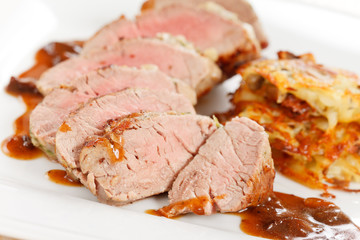 meat with vegetable pancakes