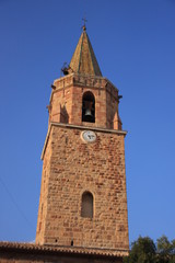 Fototapeta na wymiar Dzwonnica katedry w Fréjus