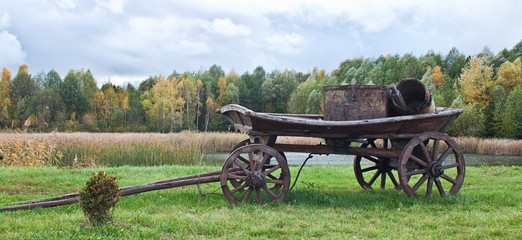 Old wagon © Buriy