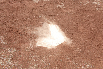 clay baseball field © kaowenhua