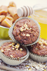 muffins with banana and toffee