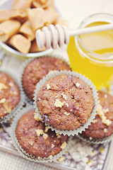 muffins with banana and toffee