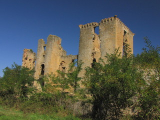Fototapeta na wymiar Château de Lagarde, Ariege, Pireneje Centralne