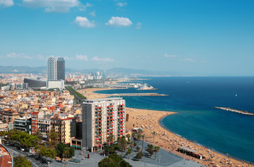 Vue aérienne des plages de Barcelone