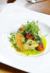 Fish steak with vegetables