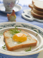 toast with egg