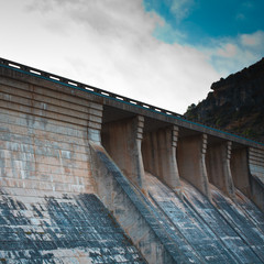 Pantano de Buend&iacute;a