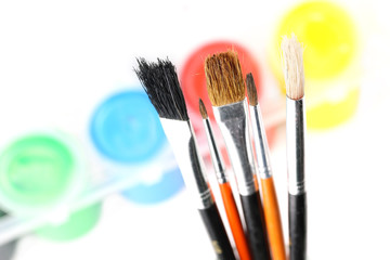 set of paintbrushes