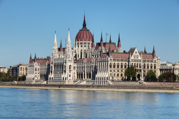 Fototapeta na wymiar Budapeszt - węgierski parlament.