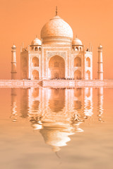 Fototapeta na wymiar Taj Mahal, pomarańczowy lumi?re