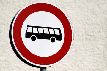Einfahrt für Busse verboten