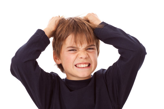 Kind, Junge rauft sich die Haare - Wut, Zorn, &Auml;rger