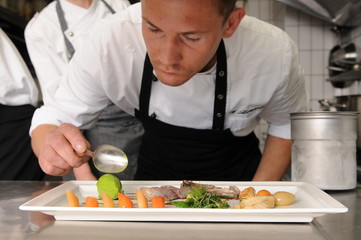 Koch - Küchenchef bei der Arbeit