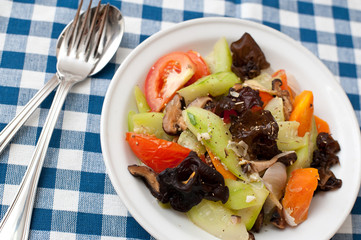 Mixed vegetable cuisine