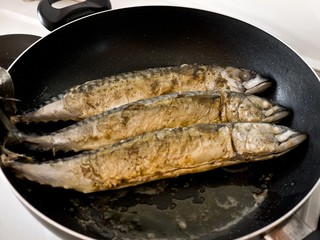 Forellen-Bratpfanne