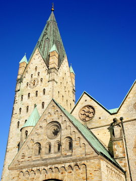 PADERBORNER DOM