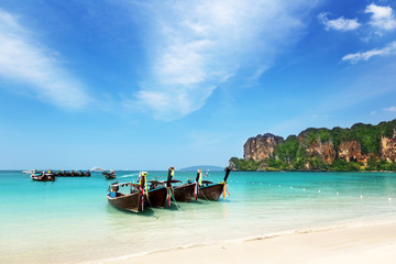 Fototapeta na wymiar boats on Ao Nang beach Thailand