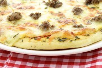 rustic ground beef  pizza