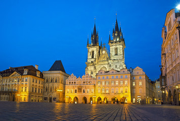 Fototapeta na wymiar Prag Altenstätter Ring mit Teynkirche