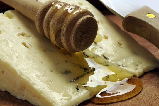 Queso azul y miel