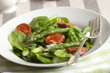 Chorizo and spinach salad