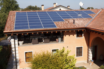 Tetto fotovoltaico