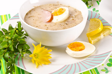 Zurek ist eine herzhafte Polnische Ostersuppe