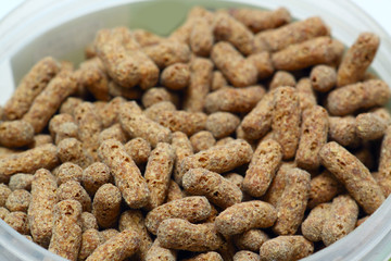 Pet food pellets