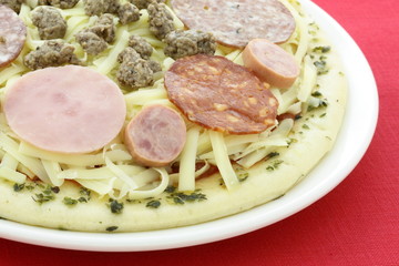 raw meat lovers pizza