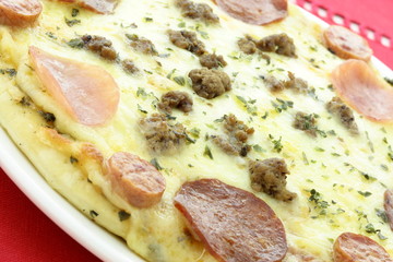 hot ready to eat  meat lovers pizza